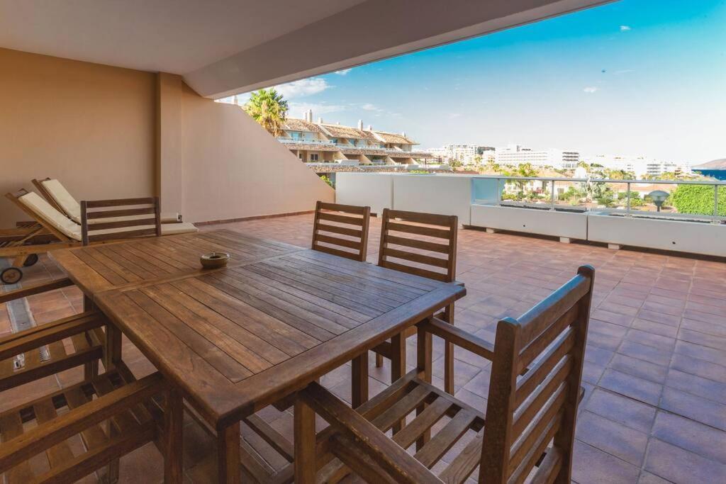Prachtig luxe appartement met zeezicht San Miguel de Abona Buitenkant foto